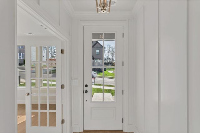 202 Phillips Bend, Spring Hill, TN 37174