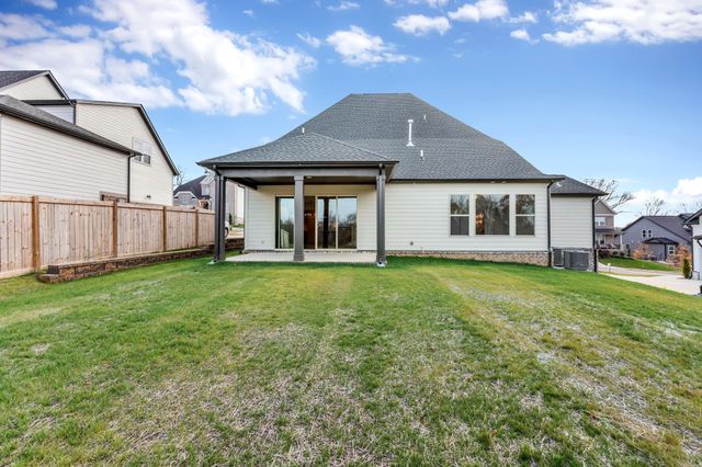 202 Phillips Bend, Spring Hill, TN 37174