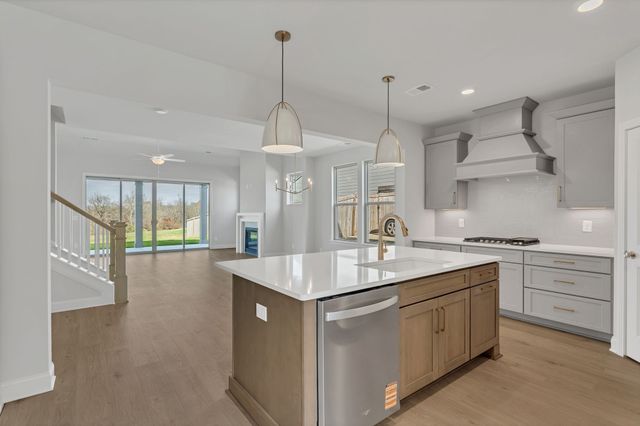 202 Phillips Bend, Spring Hill, TN 37174