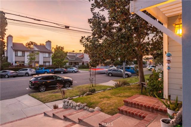 420 S Broadway A, Redondo Beach, CA 90277