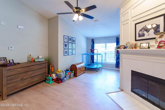 11865 NOBLE FIR Court, Jacksonville, FL 32218