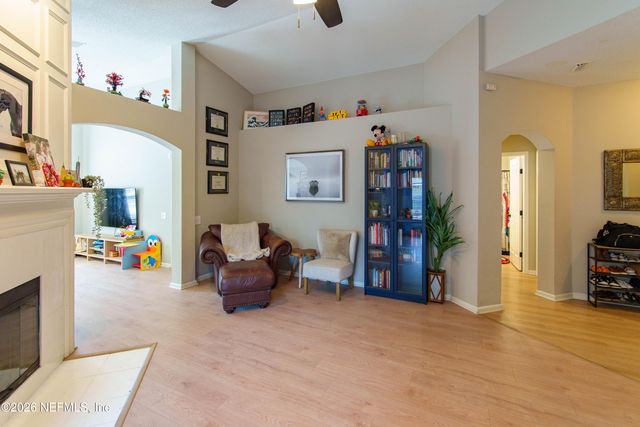 11865 NOBLE FIR Court, Jacksonville, FL 32218