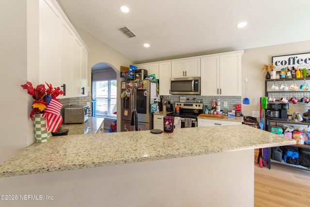 11865 NOBLE FIR Court, Jacksonville, FL 32218