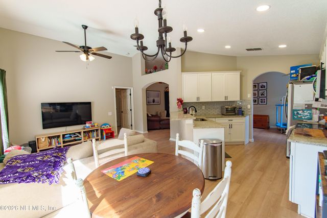 11865 NOBLE FIR Court, Jacksonville, FL 32218