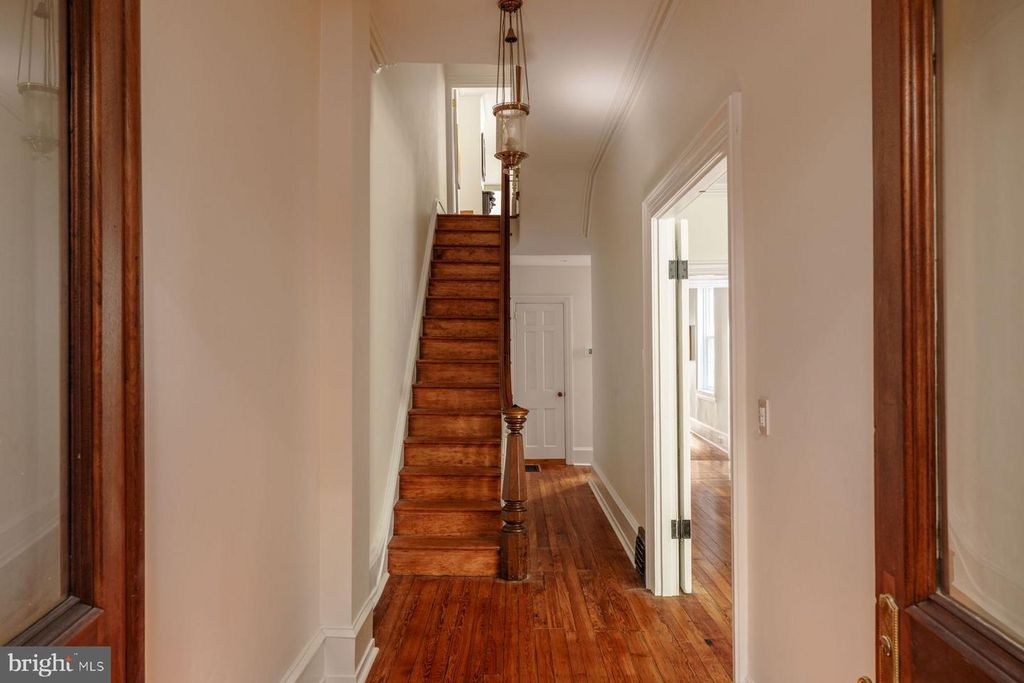 243 PINE ST, PHILADELPHIA, PA 19106 — photo 5