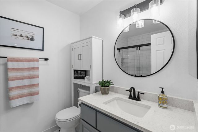 5951 NW Newberry Hill Road, Silverdale, WA 98383