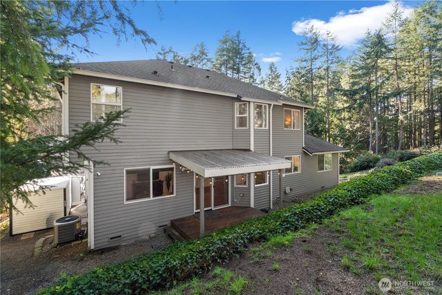 5951 NW Newberry Hill Road, Silverdale, WA 98383