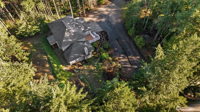 5951 NW Newberry Hill Road, Silverdale, WA 98383