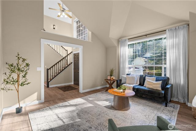 5951 NW Newberry Hill Road, Silverdale, WA 98383