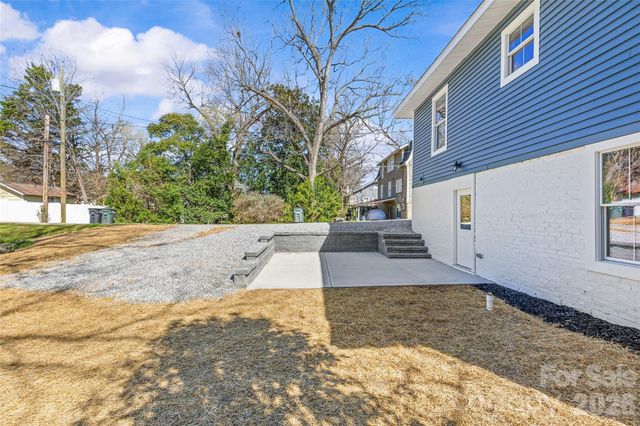 109 N College Street, Monroe, NC 28112