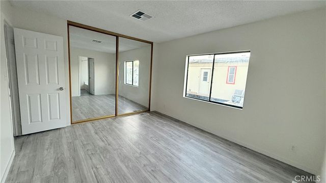 530 W Devonshire Avenue 65, Hemet, CA 92543