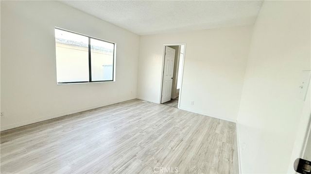530 W Devonshire Avenue 65, Hemet, CA 92543