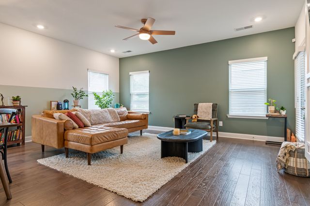 601 Preakness Way, Gallatin, TN 37066