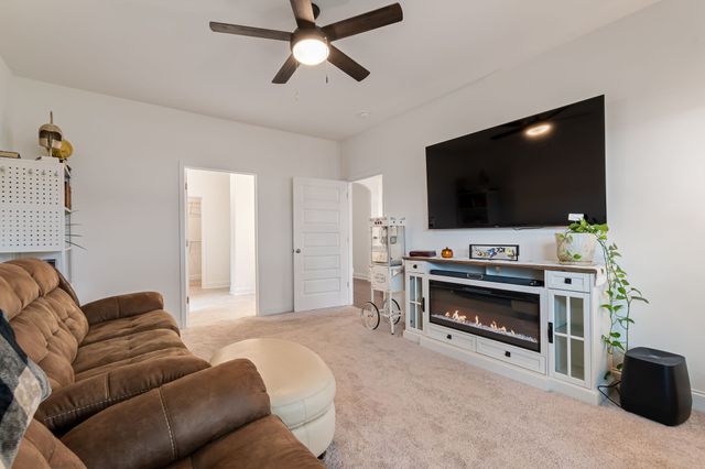 601 Preakness Way, Gallatin, TN 37066