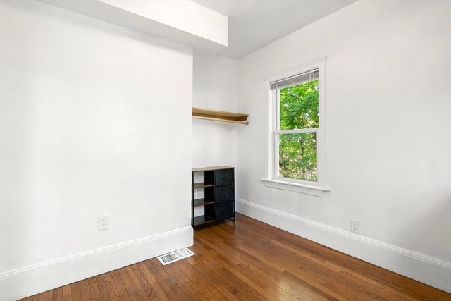 31 Station Street, Quincy, MA 02169