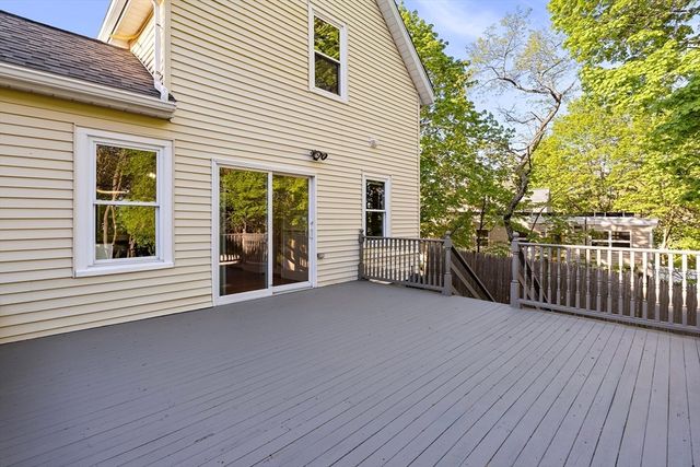 31 Station Street, Quincy, MA 02169