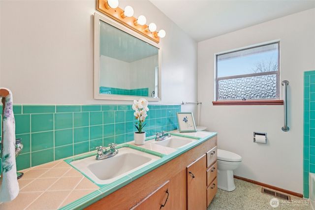 3409 SW Trenton Street, Seattle, WA 98126