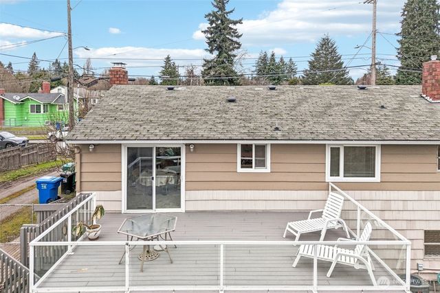 3409 SW Trenton Street, Seattle, WA 98126