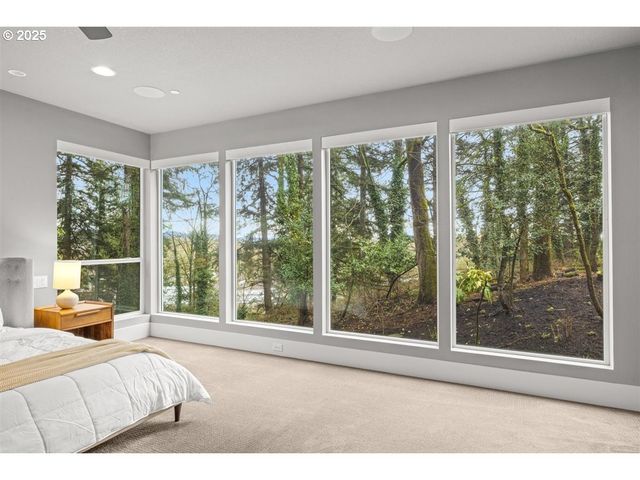 2193 Ne 3RD Ave, Camas, WA 98607