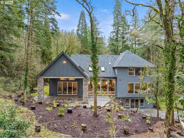 2193 Ne 3RD Ave, Camas, WA 98607