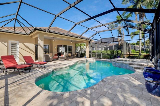 910 Villa Florenza DR, Naples, FL 34119