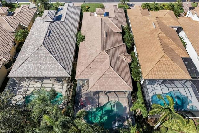 910 Villa Florenza DR, Naples, FL 34119