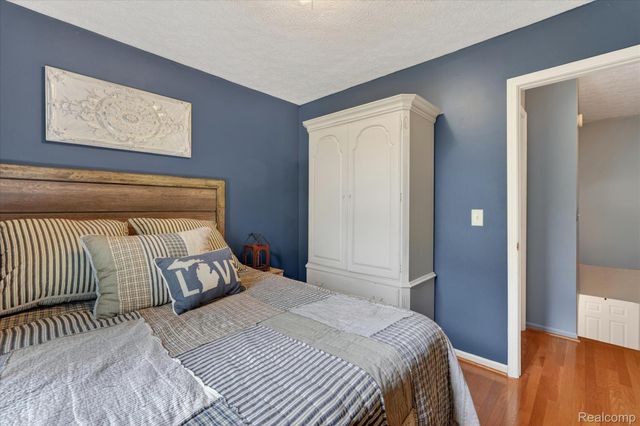 764 Town Trail, Pinckney Village, MI 48169