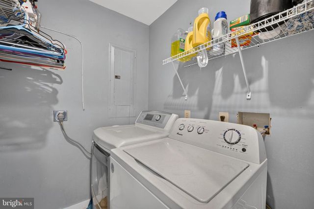 16201 POND MEADOW LN, Bowie, MD 20716