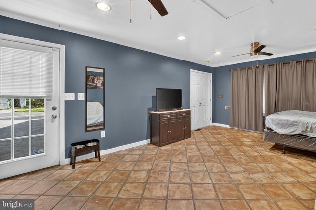 16201 POND MEADOW LN, Bowie, MD 20716