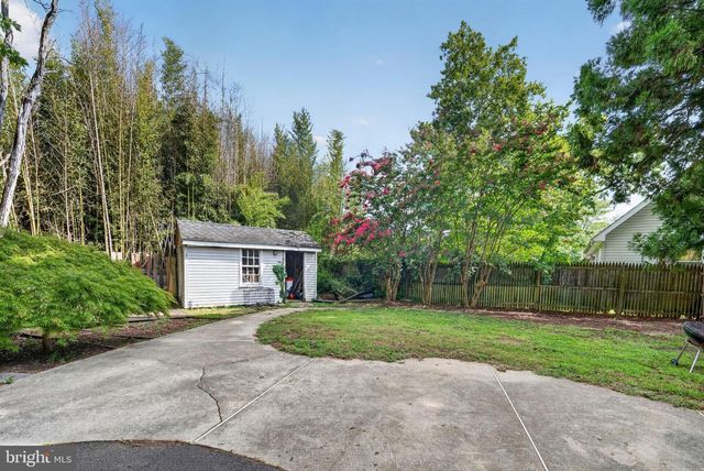 16201 POND MEADOW LN, Bowie, MD 20716