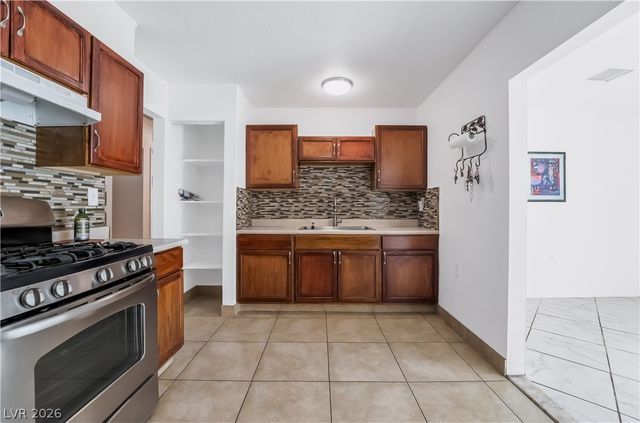 4971 Orinda Circle, Las Vegas, NV 89120