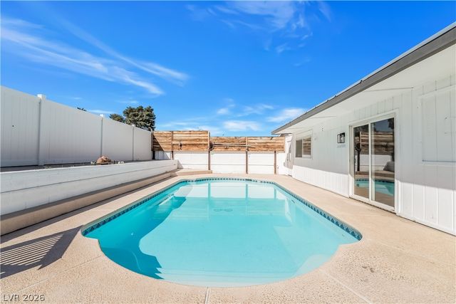 4971 Orinda Circle, Las Vegas, NV 89120