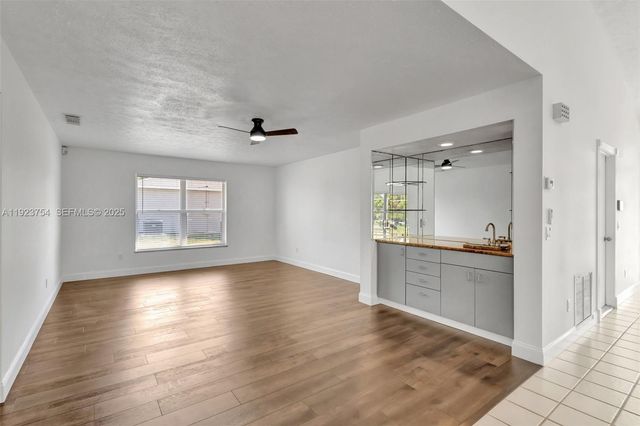 1321 SE Airoso Blvd, Port St. Lucie, FL 34983