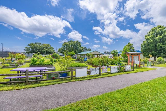 946 VIRGINIA STREET 207, Dunedin, FL 34698