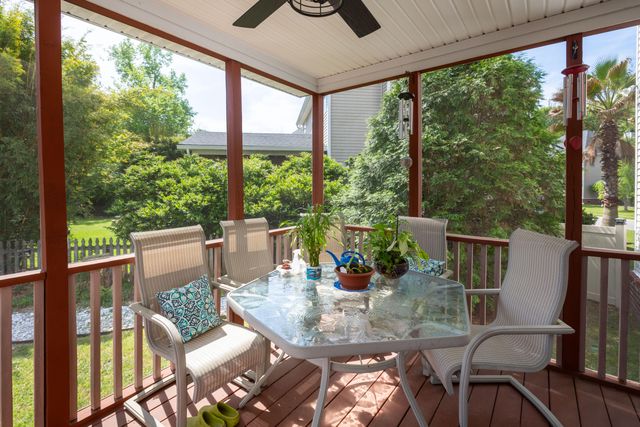 2800 Bottlebrush Court, Mount Pleasant, SC 29466