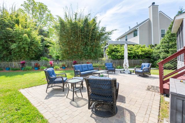 2800 Bottlebrush Court, Mount Pleasant, SC 29466