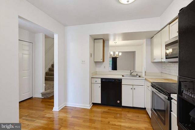 8867 WILLOWWOOD WAY, Jessup, MD 20794