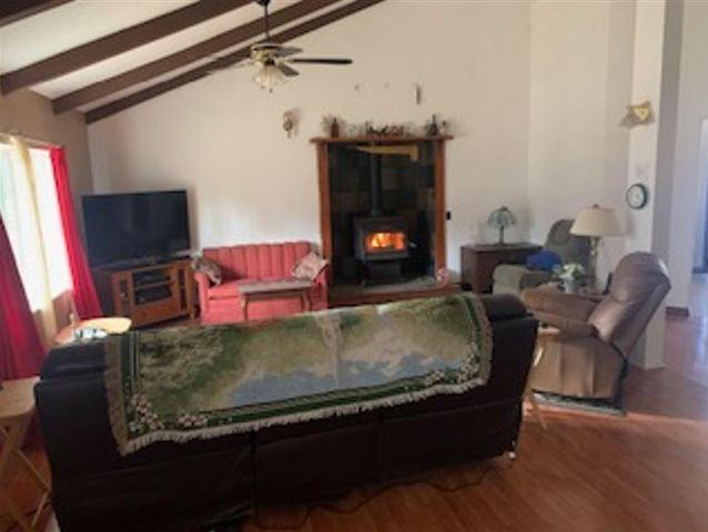 41077 Last Chance Lane, Fall River Mills, CA 96028