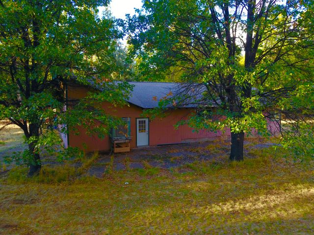 41077 Last Chance Lane, Fall River Mills, CA 96028