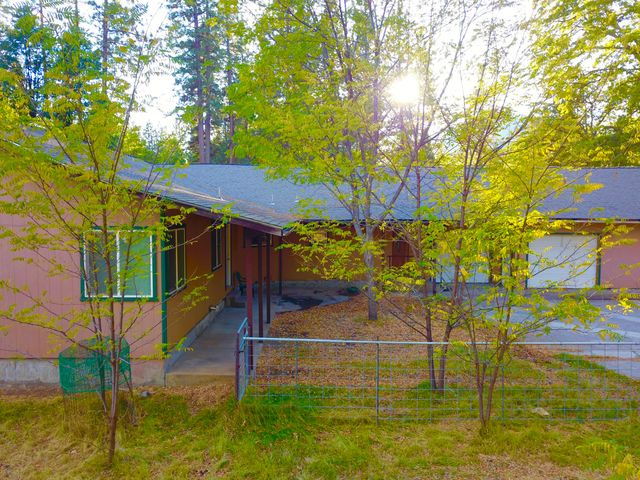 41077 Last Chance Lane, Fall River Mills, CA 96028