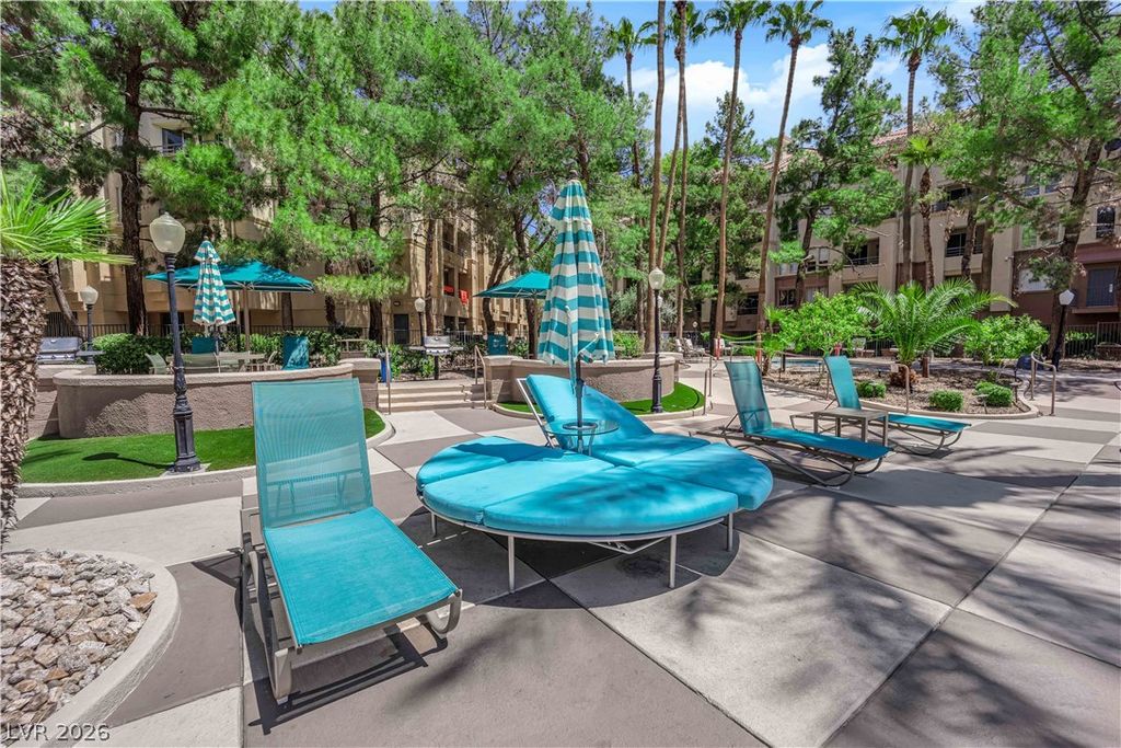 220 East Flamingo Road 117, Las Vegas, NV 89169 — photo 2