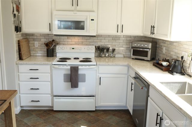 8630 74th Street NE, Marysville, WA 98270
