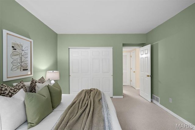 36 Turtle Creek Villas Drive, O'fallon, MO 63366
