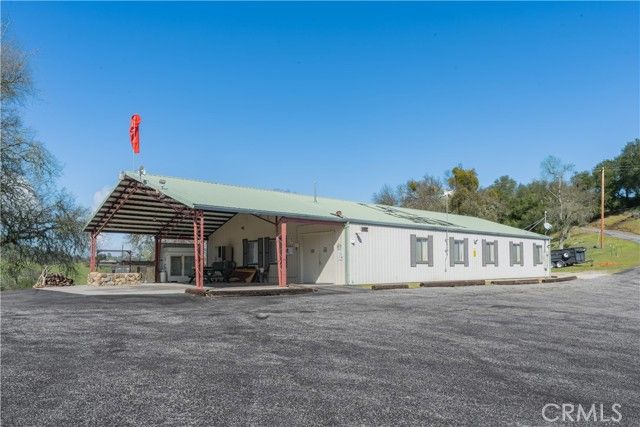 4500 Gage Irving Dr, Paso Robles, CA 93446