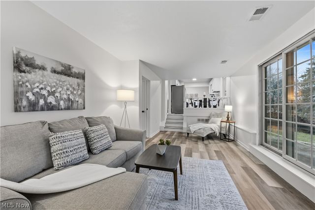 4633 Hickory Ridge Avenue, Brunswick, OH 44212