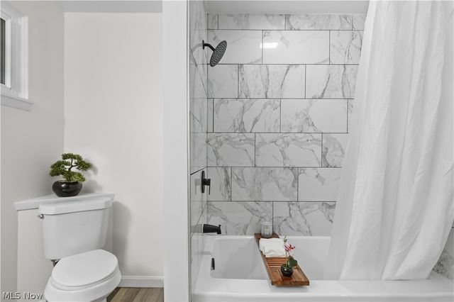 4633 Hickory Ridge Avenue, Brunswick, OH 44212