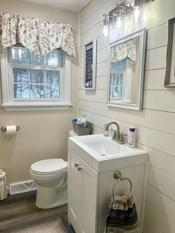 51 Benjamin Landing Ln 51, Franklin, MA 02038