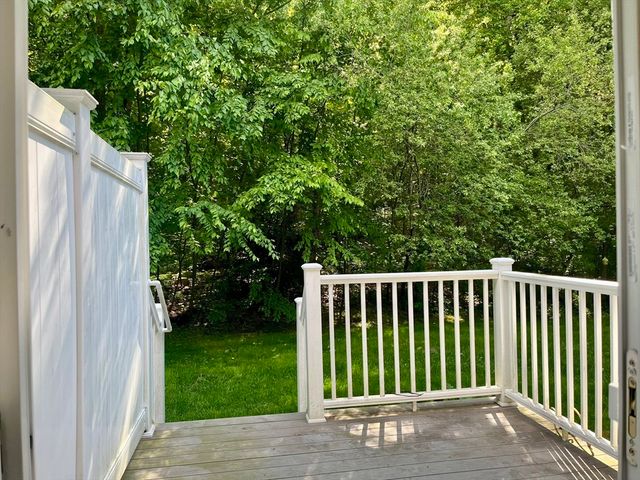 51 Benjamin Landing Ln 51, Franklin, MA 02038