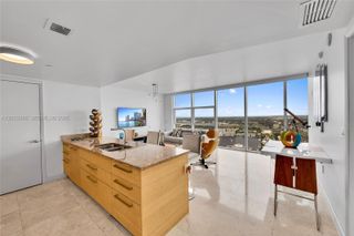 1830 S Ocean Dr 4807, Hallandale Beach, FL 33009