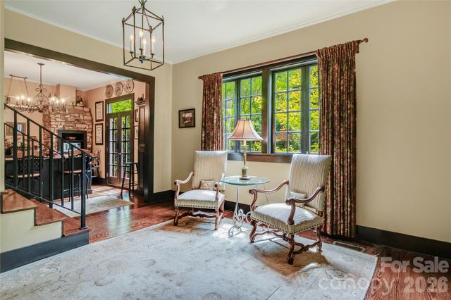 75 Charles Street, Saluda, NC 28773